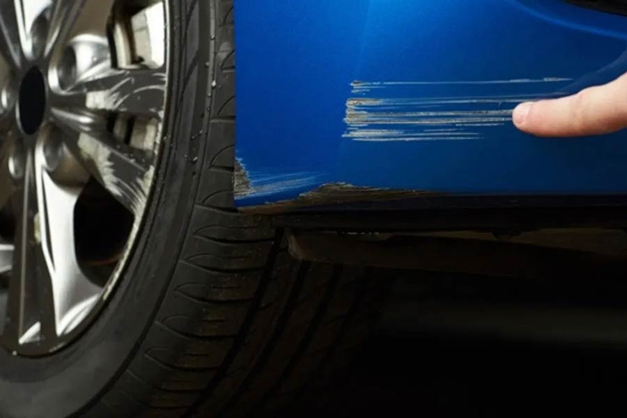 Paint Scratch Repair: From Touch-Ups to Professional Fixes